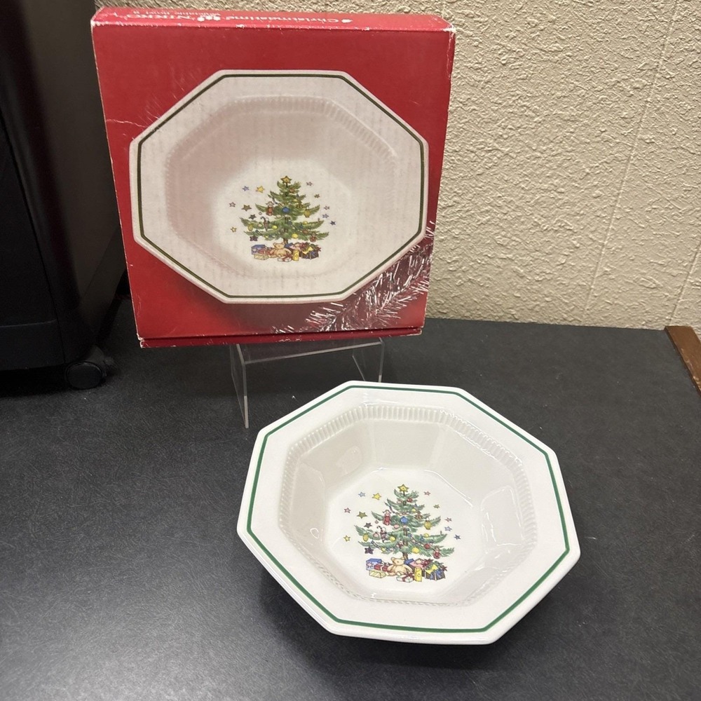 Nikko~Christmastime/Happy Holidays~Octagonal 9" Vegetable Bowl~IOB